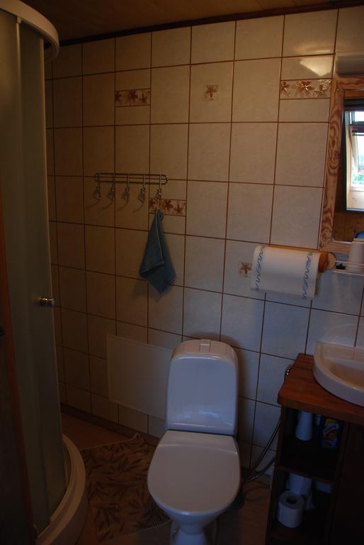 Avinurme Hostel Phòng bức ảnh
